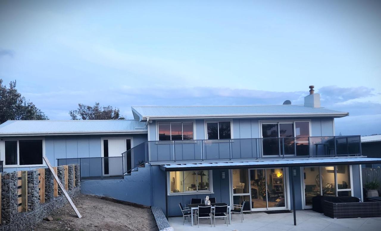 #40 At The Beach Waitarere Exterior photo